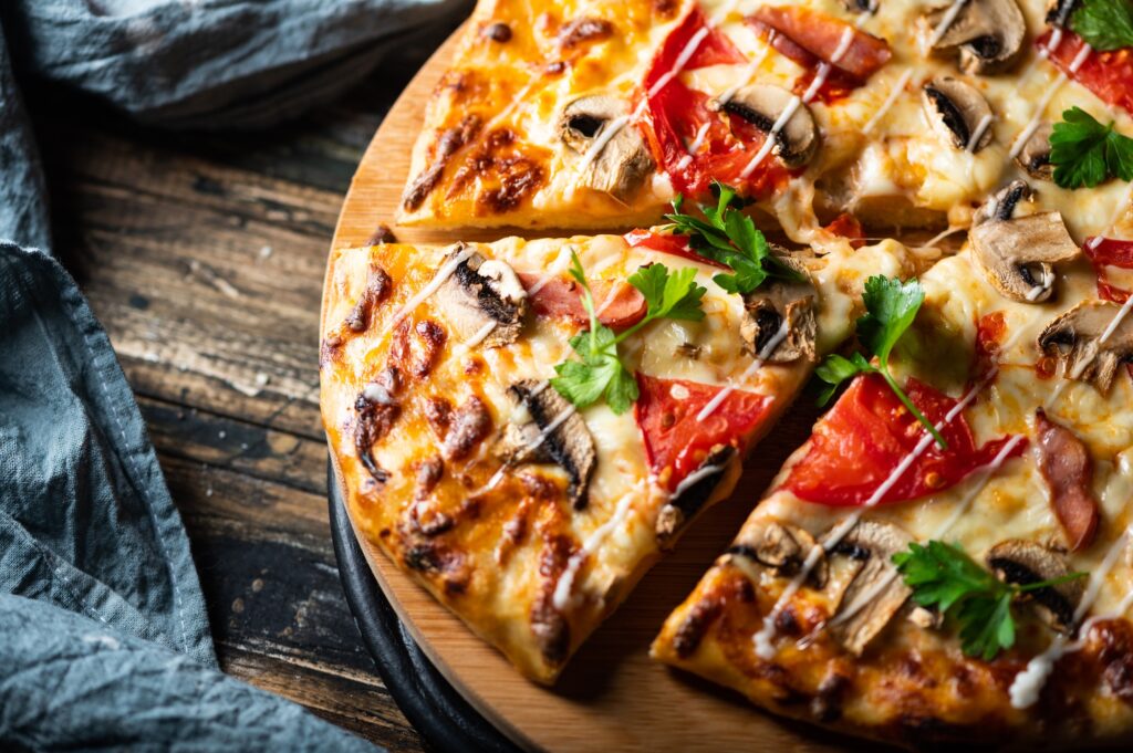 Exploring Low Investment Franchise Ideas: Why Pizza Franchises Are a Smart Choice?